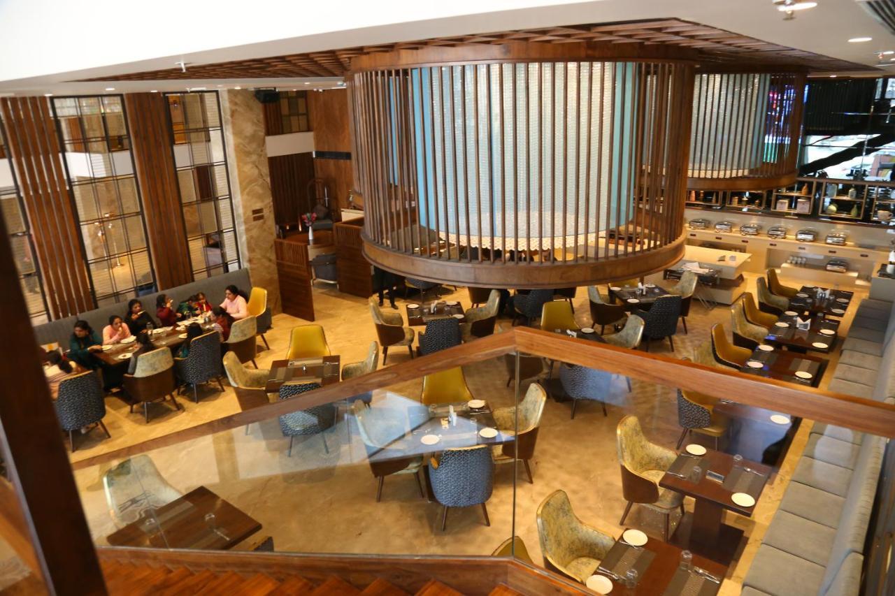 Dreamz Inn & Suites Zirakpur Esterno foto